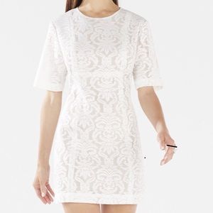 BCBG MAX AZRIA CEARA Wide-Sleeve Lace Dress